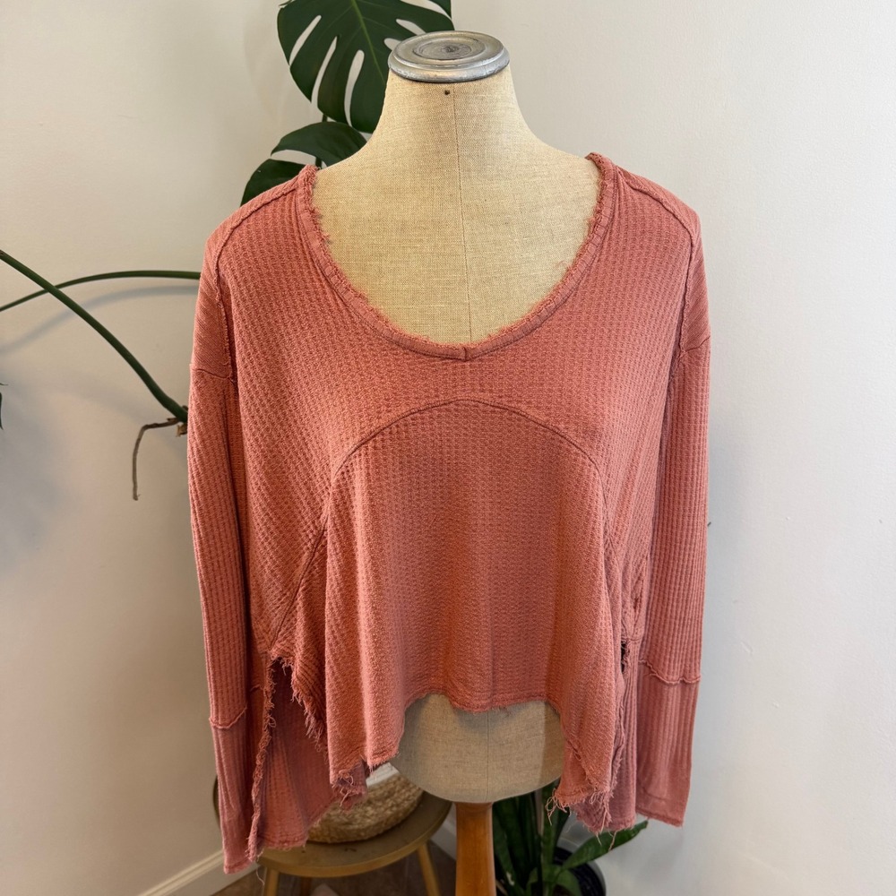 Free People Thermal Top Women S Rose Pink Waffle Knit Distressed Raw Hem Boho